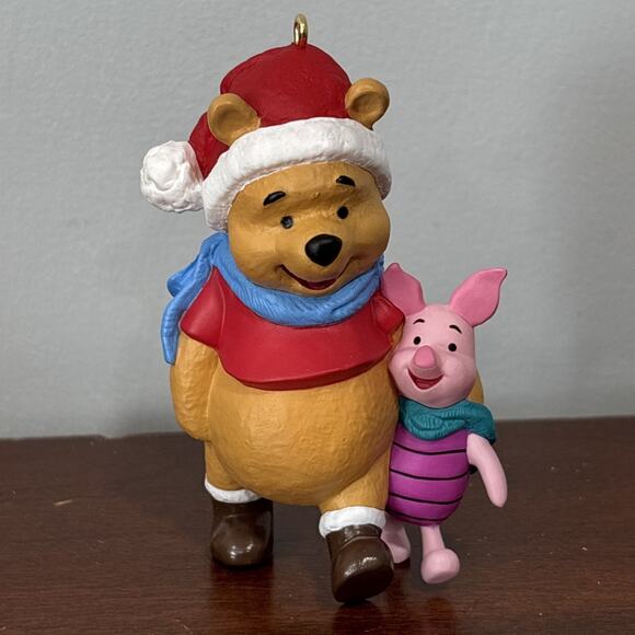 Vintage Hallmark Ornament Disney Winnie the Pooh & Piglet 1996 - Picture 2 of 8